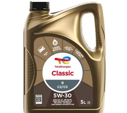 Total CLASSIC 9 C2-C3 5W-30 Enhanced anti-wear engine oil